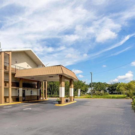 Rodeway Inn Fairgrounds-Casino Тампа Екстериор снимка